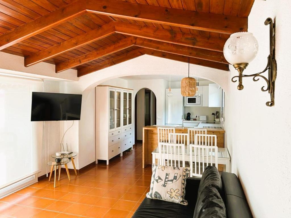 Private Apartments Cala Canyelles Lloret de Mar Buitenkant foto